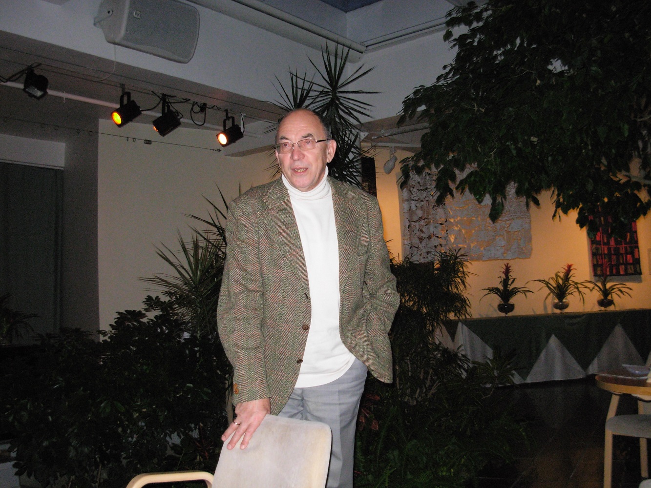 Мастер-класс главного режиссера театра Эстония Арне Микка, в Зимнем саду театра Эстония, 2007